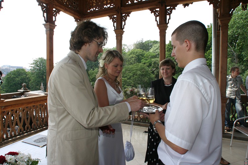 img00002.jpg
