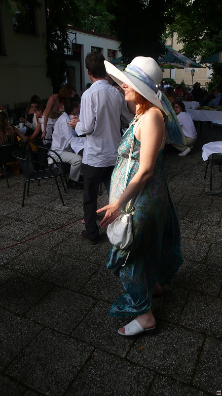 img00185.jpg