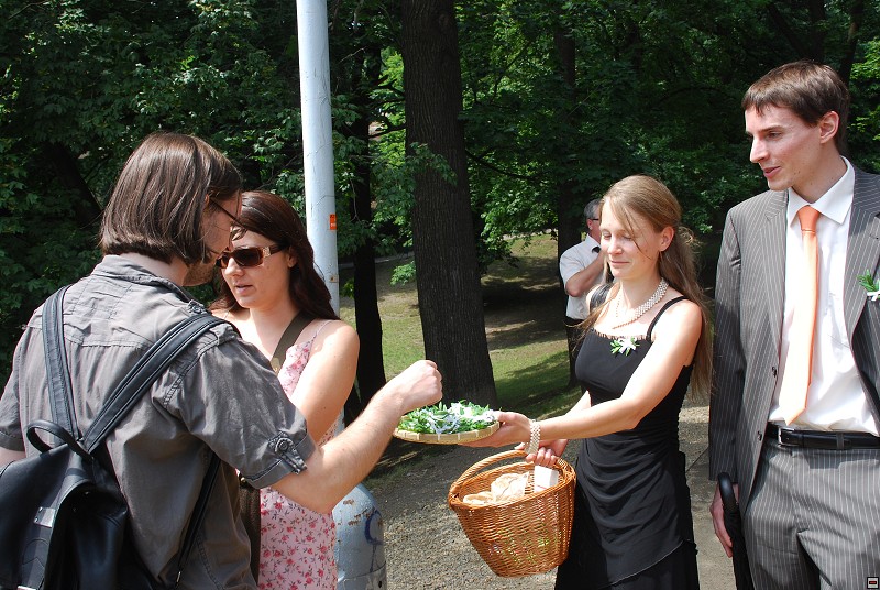 img00019.jpg